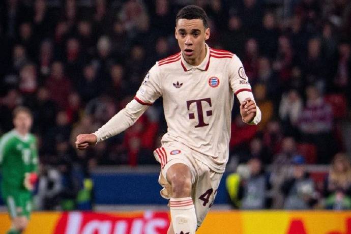 慕尼黑客场惨败,球队士气受挫需调整状态 慕尼黑客场惨败,球队士气受挫需调整状态