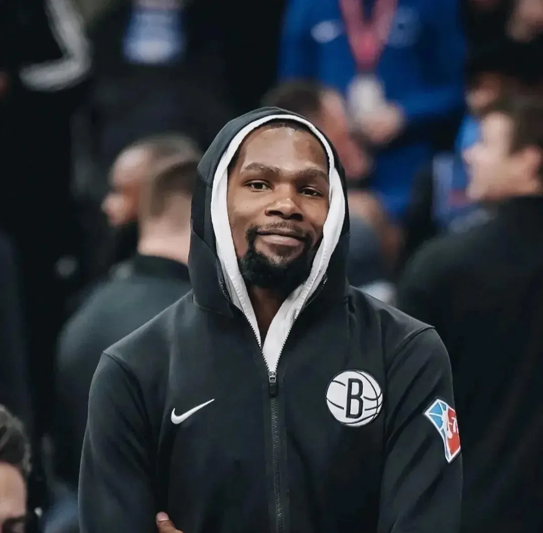 太阳队战绩起伏不定,寻找稳定表现 太阳队战绩起伏不定,寻找稳定表现